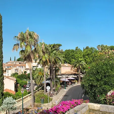 Appartamento Les Mimosas Bleus-4 By Interhome *