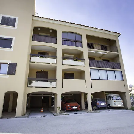 Apartment Les Mimosas Bleus-4 By Interhome *