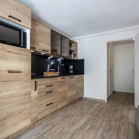 Daire Les Mimosas Bleus-4 By Interhome Bormes-les-Mimosas